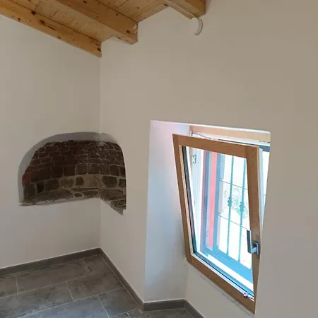 Vara House 1890, Near Cinque Terre